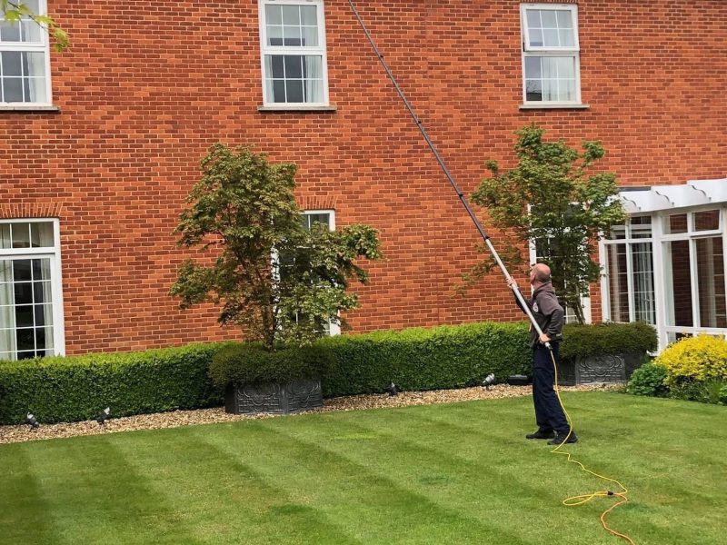 window cleaners for businesses