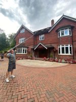 modern vs traditional window cleaning