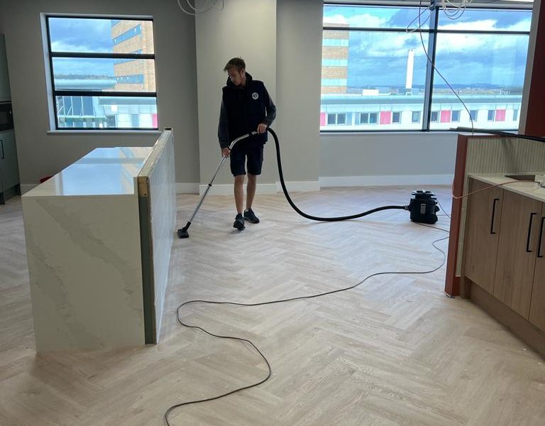 Builders Clean Commercial