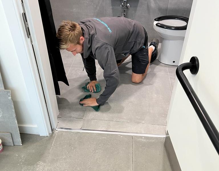 Builders Clean Commercial