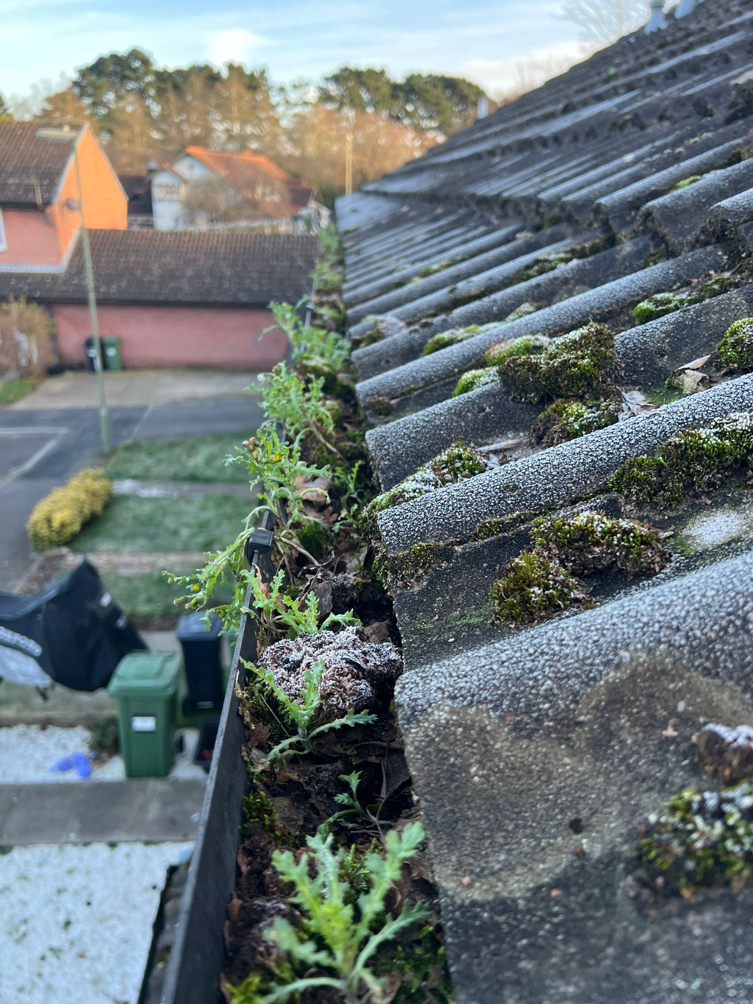 gutter cleaning cost Southampton