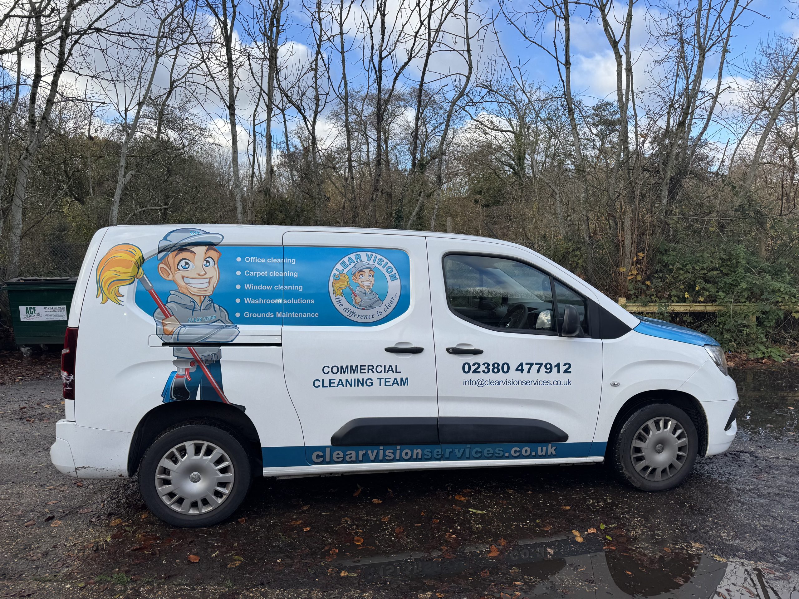 commercial office cleaning southampton